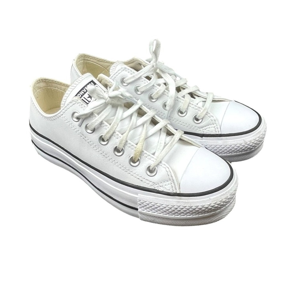 Converse Women‎ White Chuck Taylor All Star Lift Platform Leather Sneakers 6.5